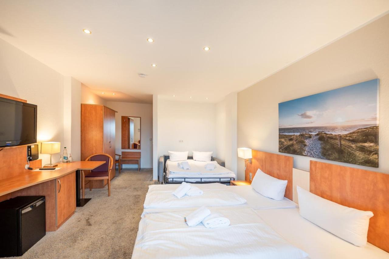Hotel Koenigslinie 3*